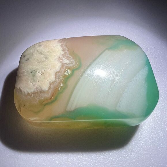 Green Flower Agate Crystal Palmstone (6) - Picture 3 of 10